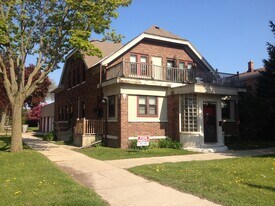 1211 E Saveland Ave, Unit 1211