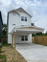 8601 Wileyvale Rd in Houston, TX - Building Photo