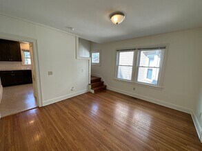 2189 Summit St in Columbus, OH - Building Photo - Building Photo