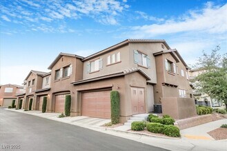 11482 Belmont Lake Dr in Las Vegas, NV - Foto de edificio - Building Photo