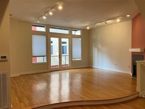 2437 South Blvd in Houston, TX - Building Photo - Building Photo