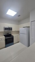 1523 SE 24th Ct in Homestead, FL - Building Photo - Building Photo