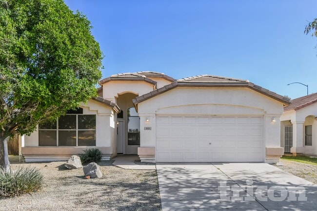 property at 3021 S Woodruff