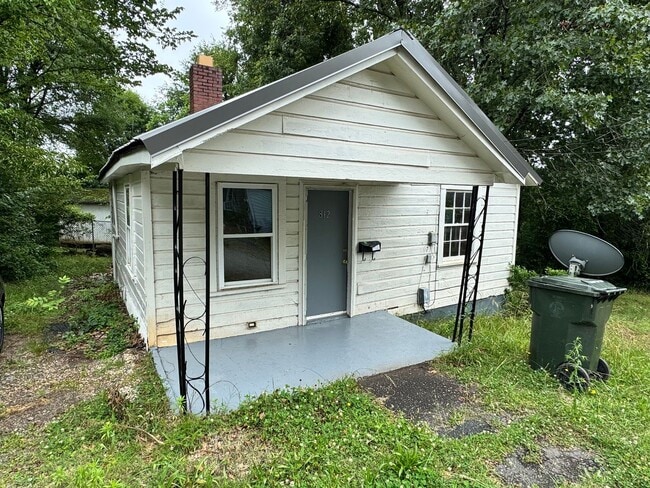 property at 812 Ellison St