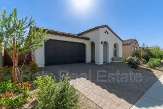 11207 W Luxton Ln in Tolleson, AZ - Building Photo - Building Photo