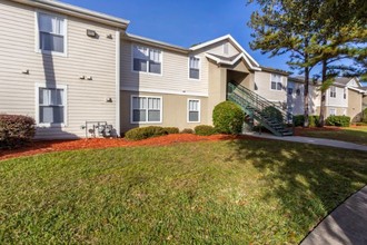 Windsong Apartments in Lake City, FL - Foto de edificio - Building Photo