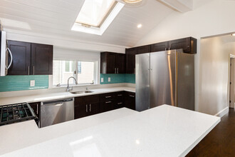 71 Orchard St, Unit 1 in Malden, MA - Building Photo - Building Photo