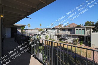 4132 E Calle Redonda in Phoenix, AZ - Building Photo - Building Photo