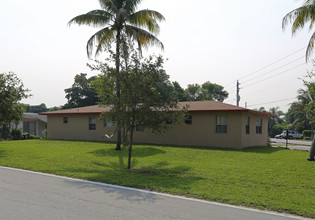 899 NE 15th St in Fort Lauderdale, FL - Building Photo - Building Photo