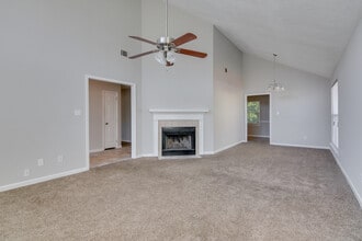 3459 Linderwood Dr in Augusta, GA - Foto de edificio - Building Photo