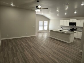 1601 132nd St in Lubbock, TX - Building Photo - Building Photo