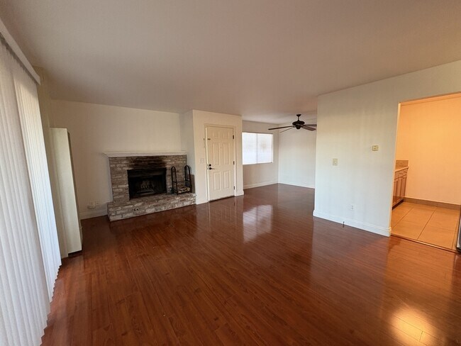 297 Enterprise Dr in Rohnert Park, CA - Building Photo - Building Photo