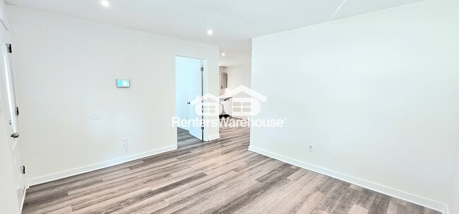 2015 Detroit Ave NW in Atlanta, GA - Building Photo - Building Photo