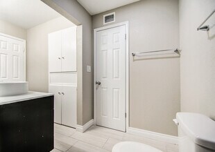 1046 E Bluebell Ln in Tempe, AZ - Building Photo - Building Photo