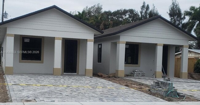 property at 2612 Hiawatha Ave