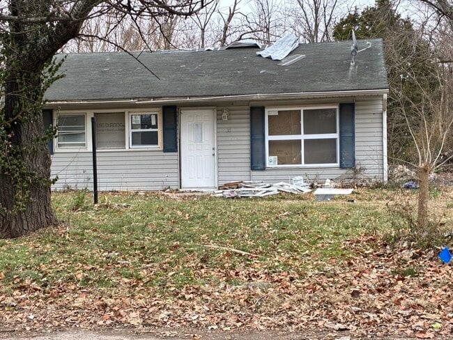 property at 30 Delores Dr