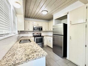 5117 S Lions Ave in Broken Arrow, OK - Building Photo - Building Photo