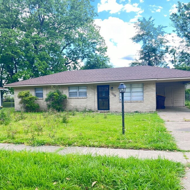 property at 1604 Belmoor Ave