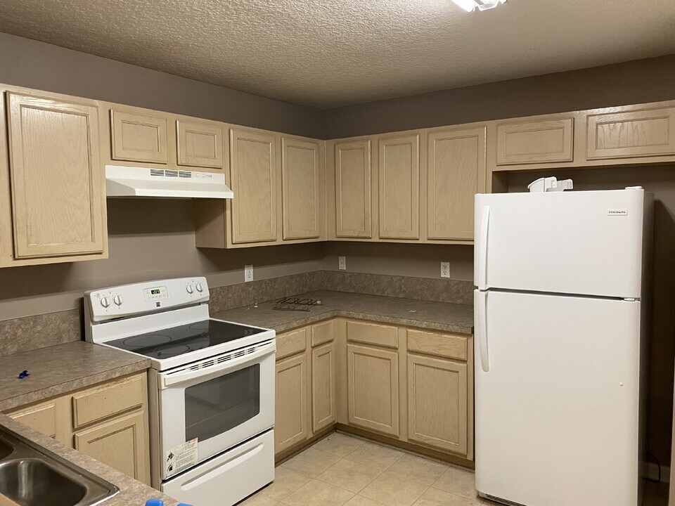 6063 Maggies Cir-Unit -Unit 115 in Jacksonville, FL - Building Photo