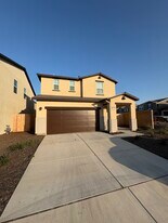 4026 N Brent Ave in Fresno, CA - Building Photo