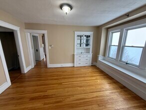 19 Mattson Ave, Unit 19 Mattson in Worcester, MA - Foto de edificio - Building Photo