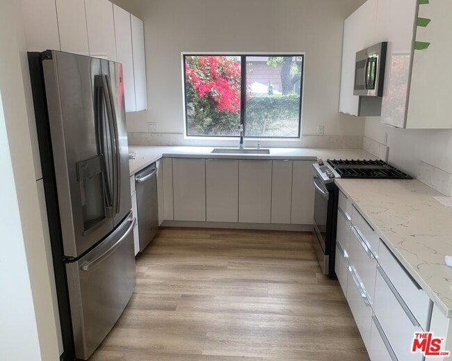 property at 4561 Alla Rd