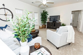 Stafford Place in Winston-Salem, NC - Foto de edificio - Building Photo