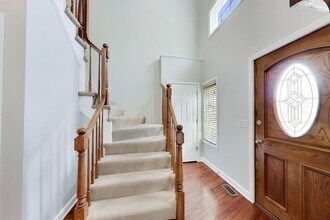 417 Ashbury Dr in Hinsdale, IL - Building Photo - Building Photo