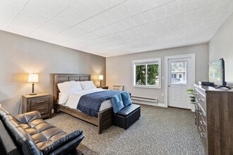 30 US-9W in Congers, NY - Building Photo - Building Photo