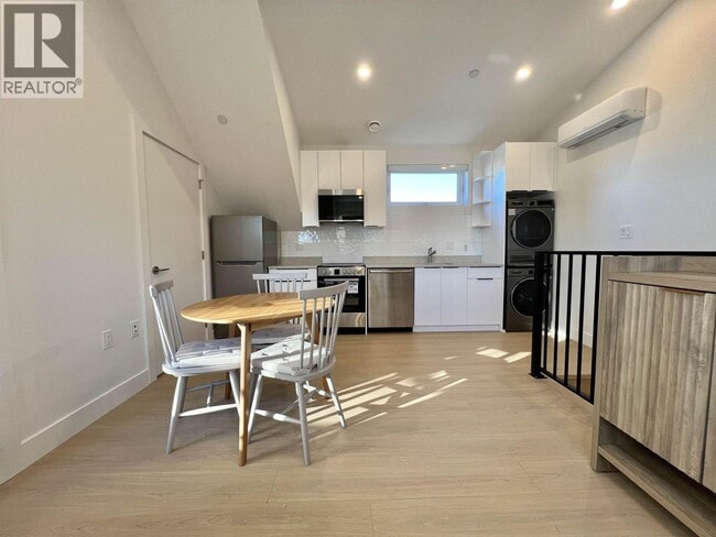 5482 Quebec St in Vancouver, BC - Building Photo - Building Photo