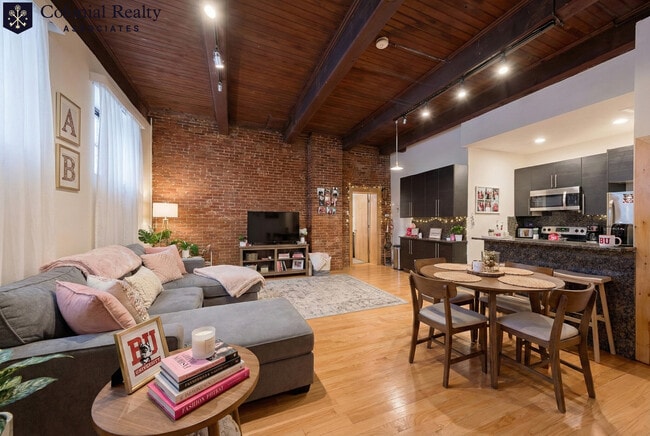 25 St Marys Ct in Brookline, MA - Building Photo - Building Photo