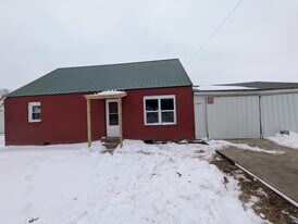 1005 S Pittenger Rd in Selma, IN - Building Photo