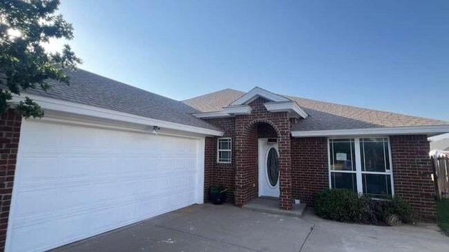 property at 614 N 7th St