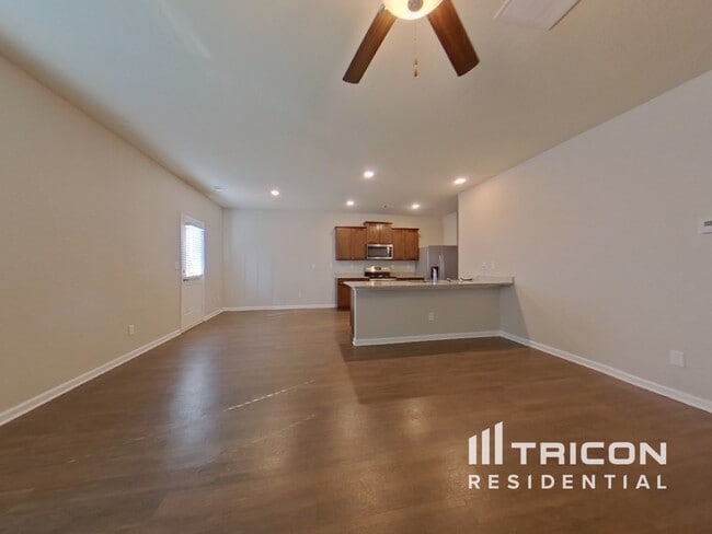 806 Golden Bell Wy in Villa Rica, GA - Building Photo - Building Photo