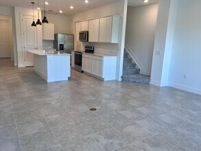6030 Praza Ln in Greenacres, FL - Building Photo - Building Photo