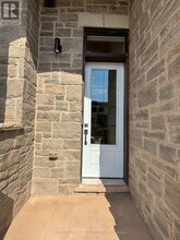 1319 Shevchenko Blvd in Oakville, ON - Building Photo - Building Photo