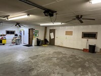 213 N Illinois St, Unit Garage in Prairie Du Chien, WI - Building Photo - Building Photo