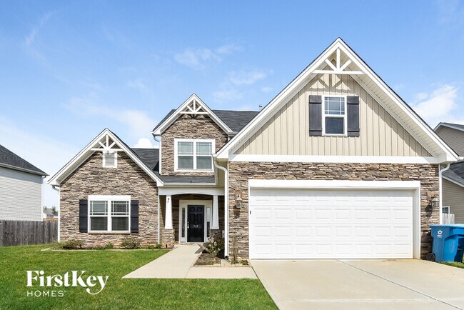 743 Breeders Cup Dr in Whitsett, NC - Building Photo - Building Photo