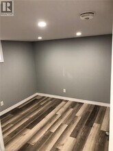 22 Patterson Ave in Brantford, ON - Building Photo - Building Photo