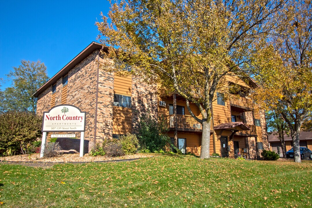 307 13th St N in Sauk Rapids, MN - Building Photo