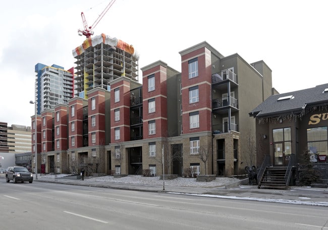 The Carrington in Calgary, AB - Building Photo - Building Photo