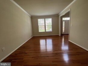 4511 Nightingale Ct in Ellicott City, MD - Foto de edificio - Building Photo