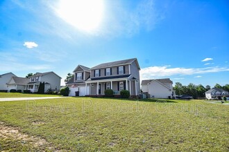 135 Haywood St in Spring Lake, NC - Building Photo - Building Photo