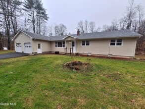 1031 Saratoga Rd in Gansevoort, NY - Building Photo - Building Photo