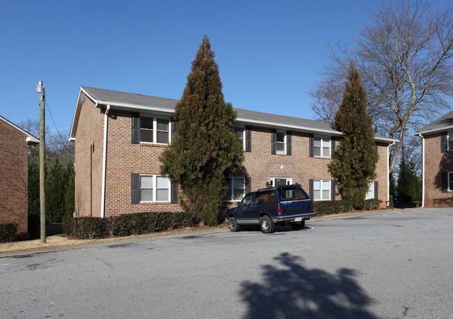 Cherokee Court Apartments in Lawrenceville, GA - Building Photo - Building Photo