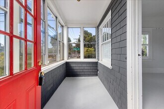 3225 Madison St in Alameda, CA - Building Photo - Building Photo