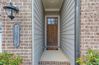 1450 Edgebrook Ct NE in Atlanta, GA - Building Photo - Building Photo