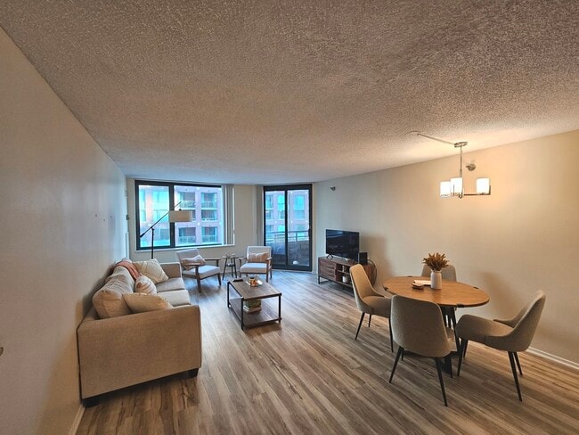 440 N McClurg Ct in Chicago, IL - Building Photo - Building Photo