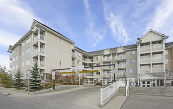500 Rocky Vista Gdns NW in Calgary, AB - Building Photo - Building Photo