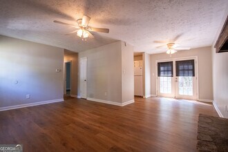 207 Rustwood Dr in Athens, GA - Building Photo - Building Photo